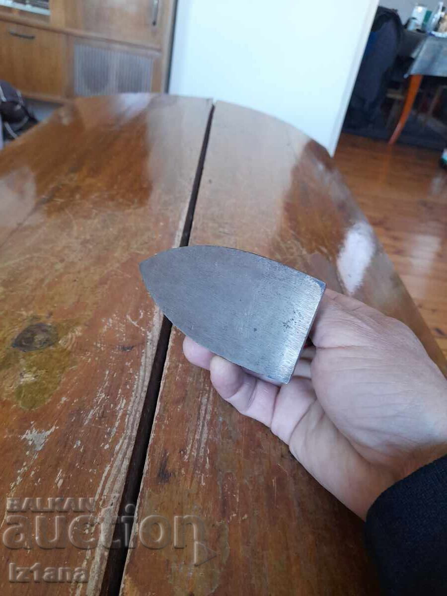 An old children's iron - 5