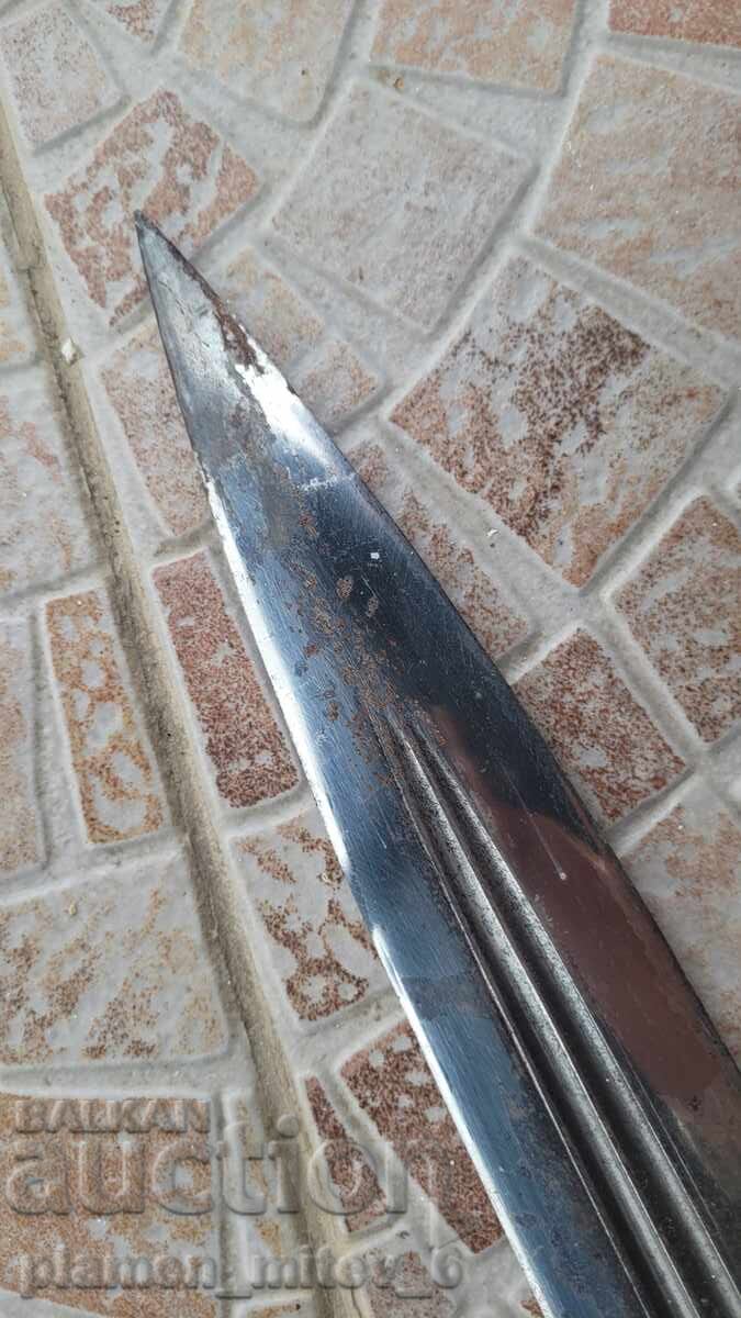 Παράδοση Μαχαίρι, στιλέτο, στιλέτο