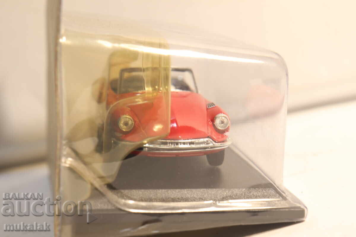 Παράδοση ΜΟΝΤΕΛΟ ΑΥΤΟΚΙΝΗΤΟΥ 1:43 CITROEN DS 19