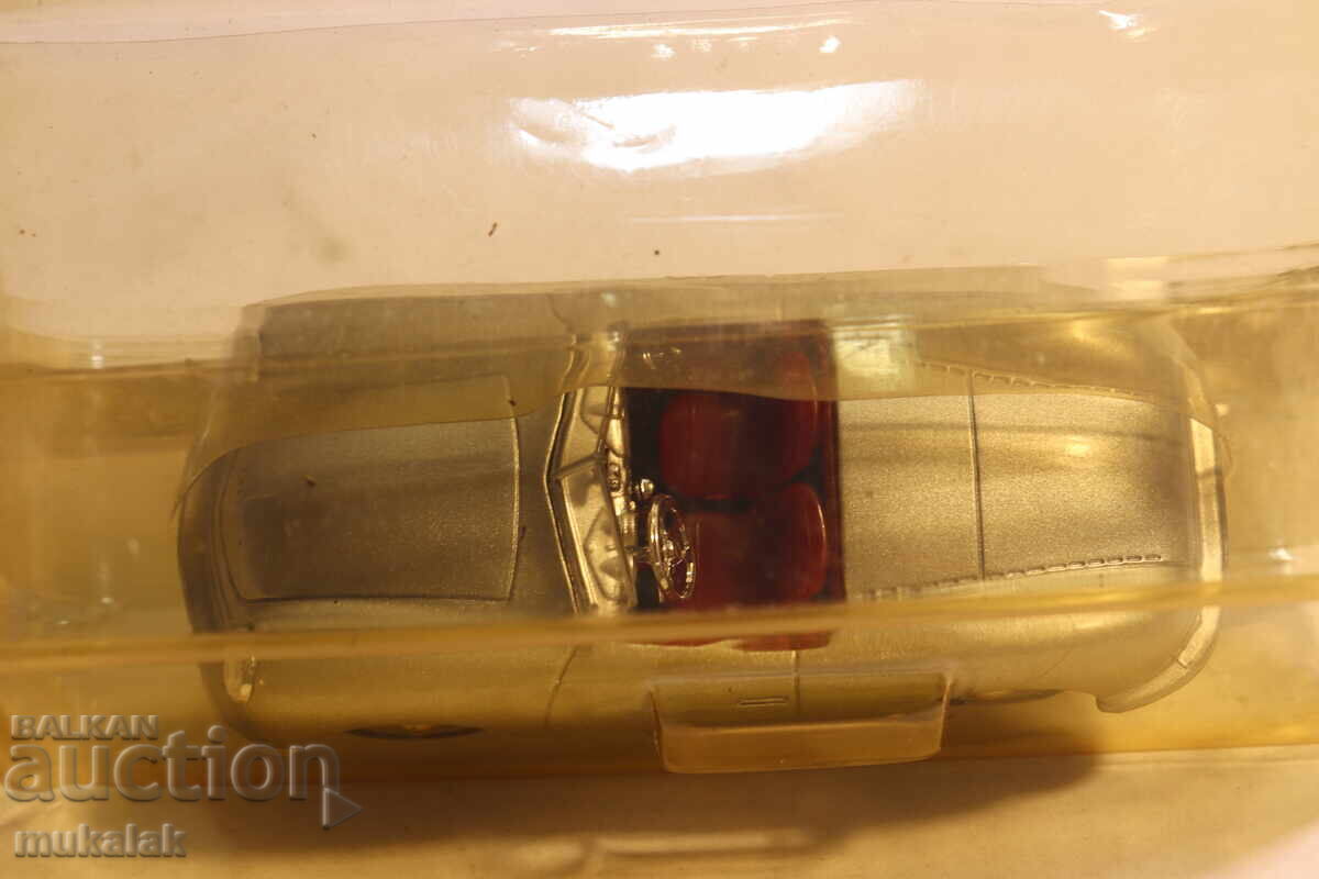 Licitație MODEL MAȘINĂ PORSCHE 356 1:43