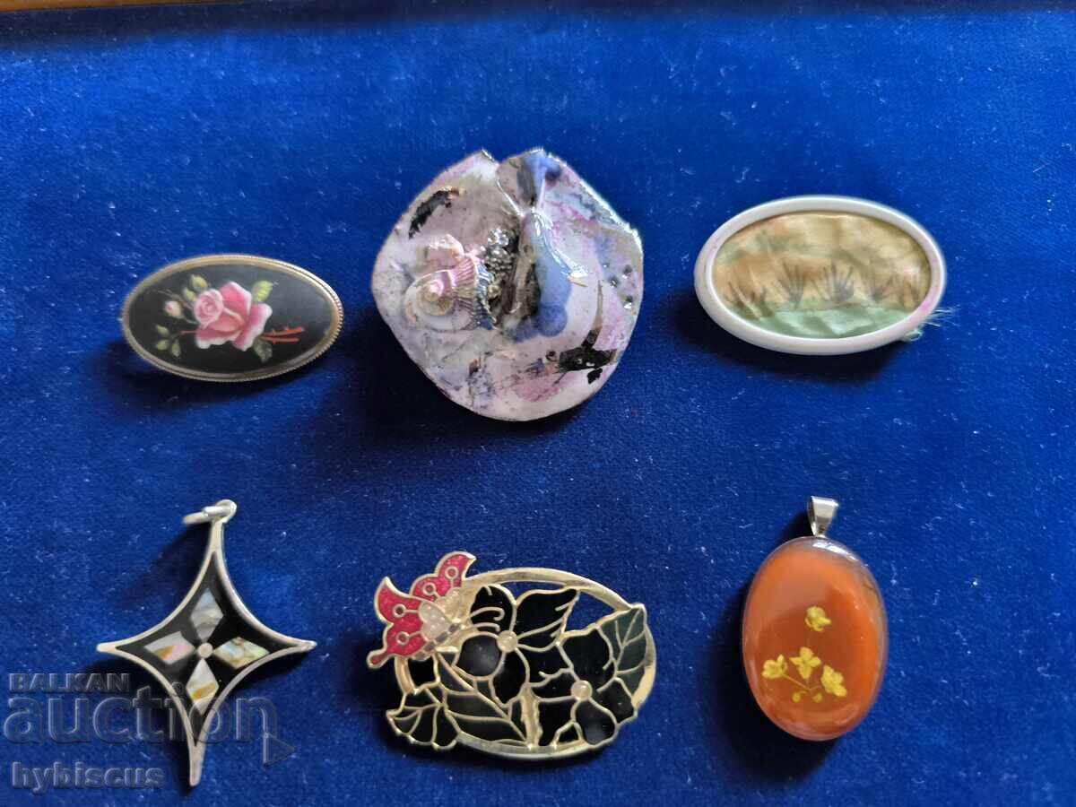 Lot de șase /6/ podoabe de import broșe și coliere - 5