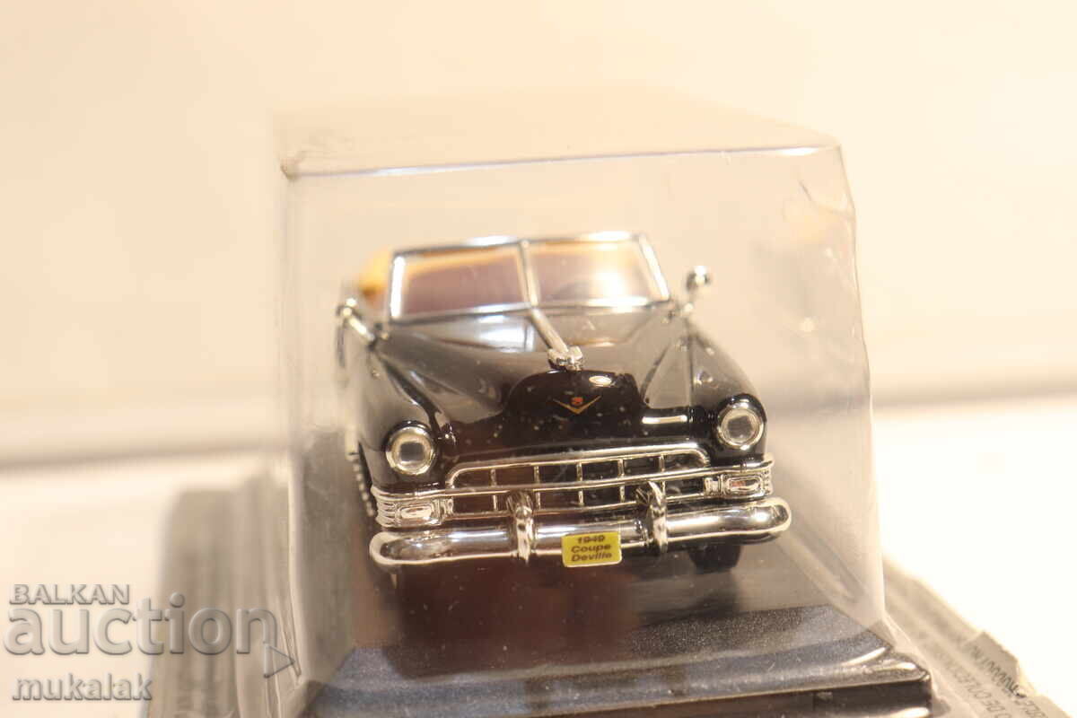 Licitație MODEL MAȘINĂ CADILLAC 1:43
