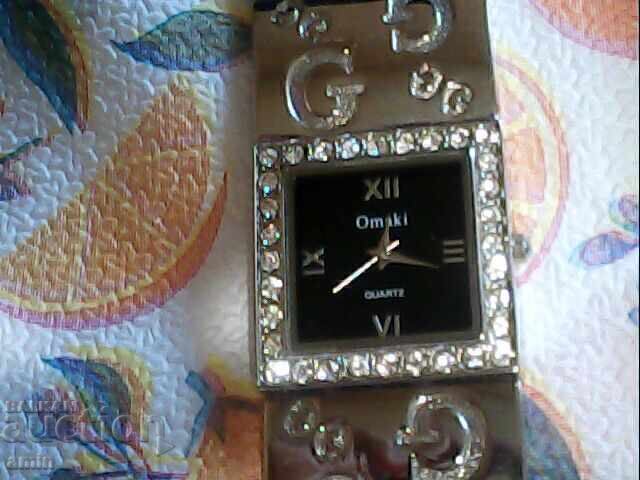 Auction  Beautiful ladies' watches, working, no battery