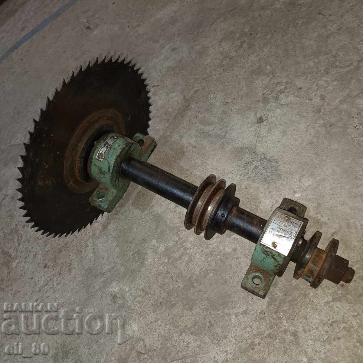 Arbor with circular saw blade - 7
