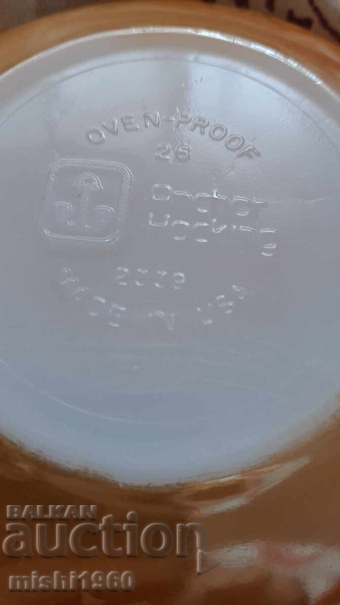 Два броя чинийки с цена € 1.00 | 1.96 лв.