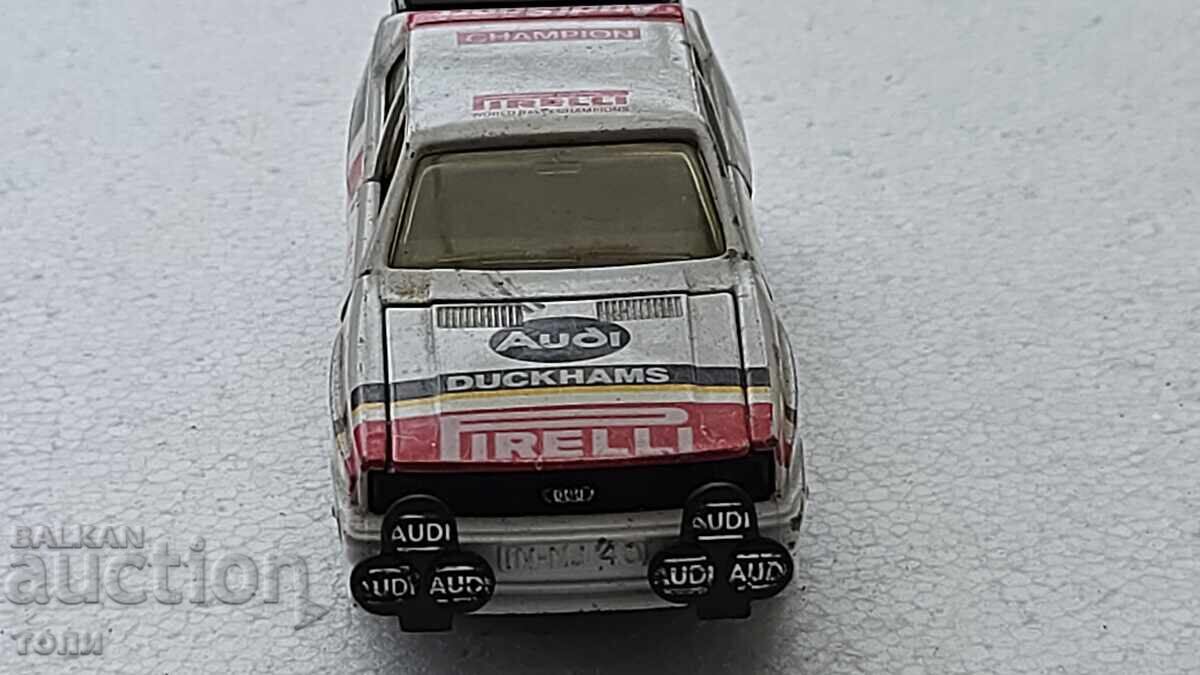 Livrarea MATCHBOX AUDI QUATTRO 1982 FABRICAT ÎN ANGLIA 13 cm