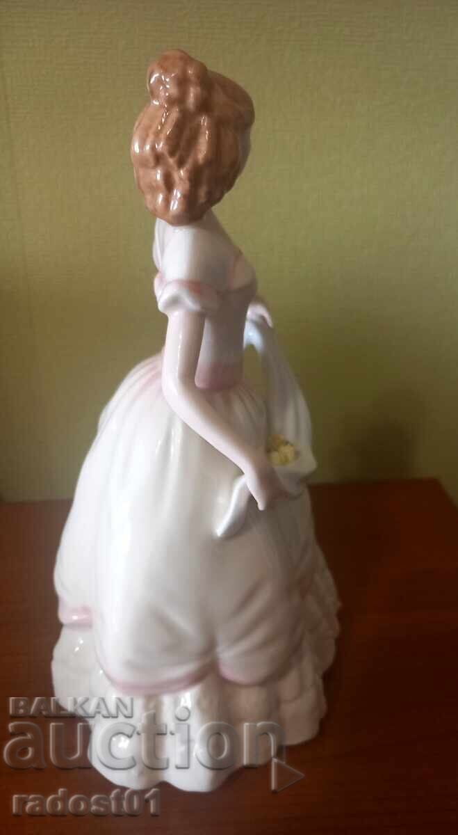 ПОРЦЕЛАНОВА КУКЛА  ROYAL DOULTON - 7