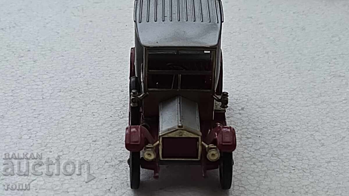 Аукцион MATCHBOX ROLLS - ROYCE 1912  MADE IN ENGLAND 9 см.