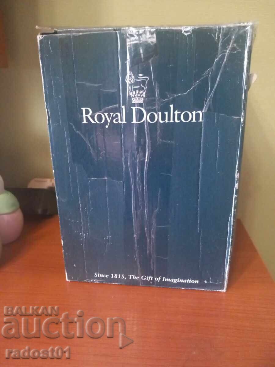 ПОРЦЕЛАНОВА КУКЛА  ROYAL DOULTON - 6
