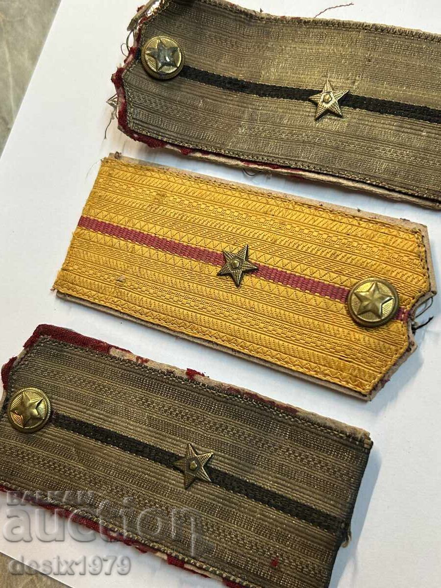 Lot de epoleți vechi - 6