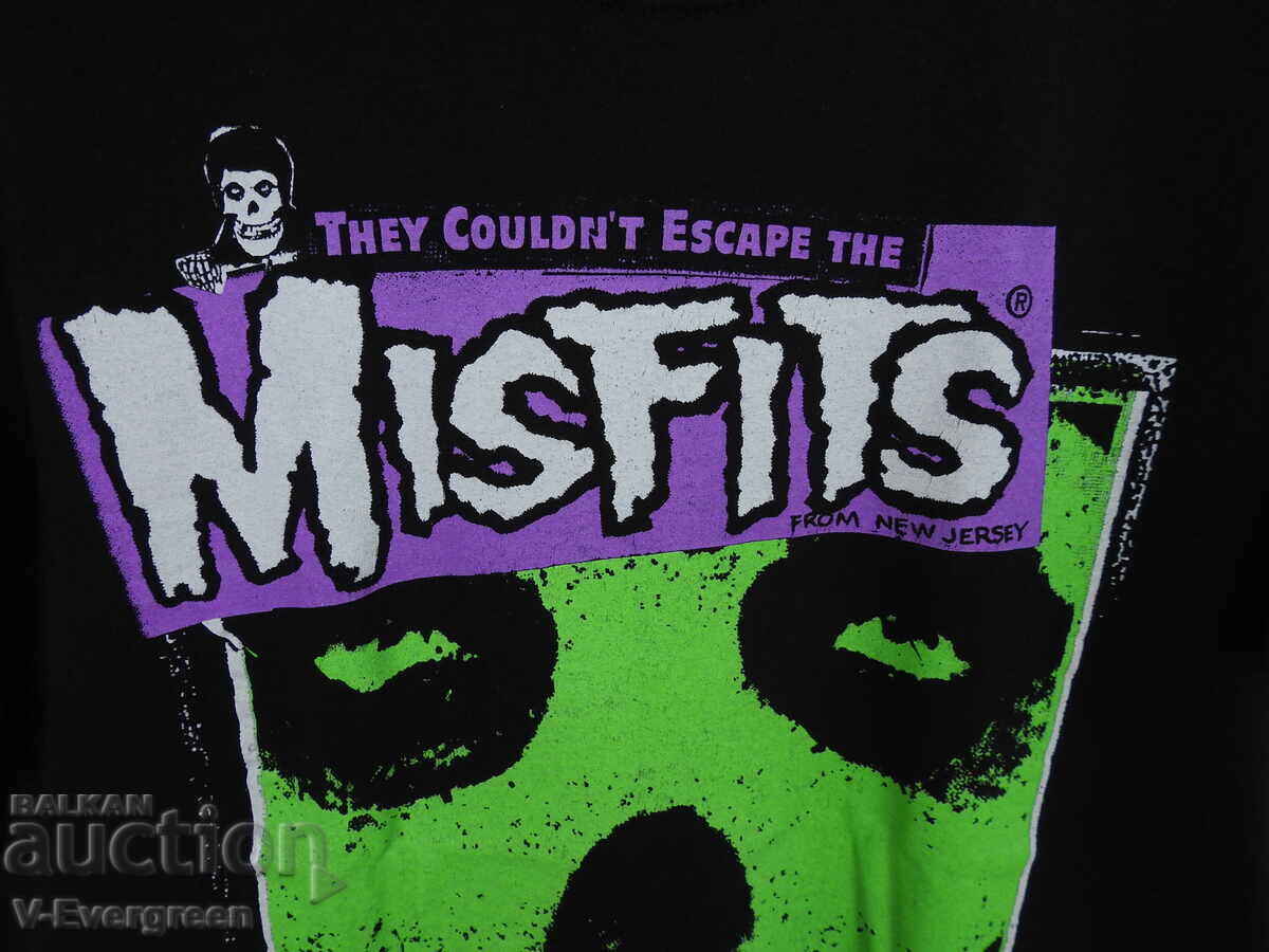Tricou The Misfits, April 15 American Legion Hall S/M cu preț € 9.00 | 17.60 BGN
