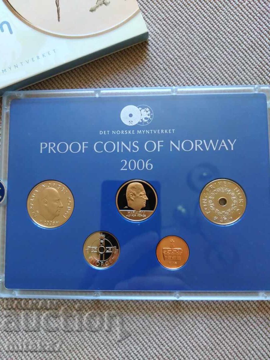 Сет монети, Норвегия, 2006г. с цена € 16.00 | 31.29 лв.
