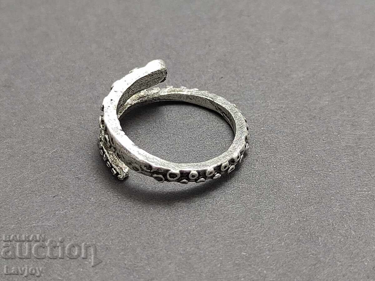 Licitație Inel placat cu argint în formă de șarpe