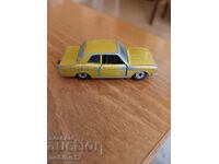 Matchbox Car BG N° 25 Ford Cortina