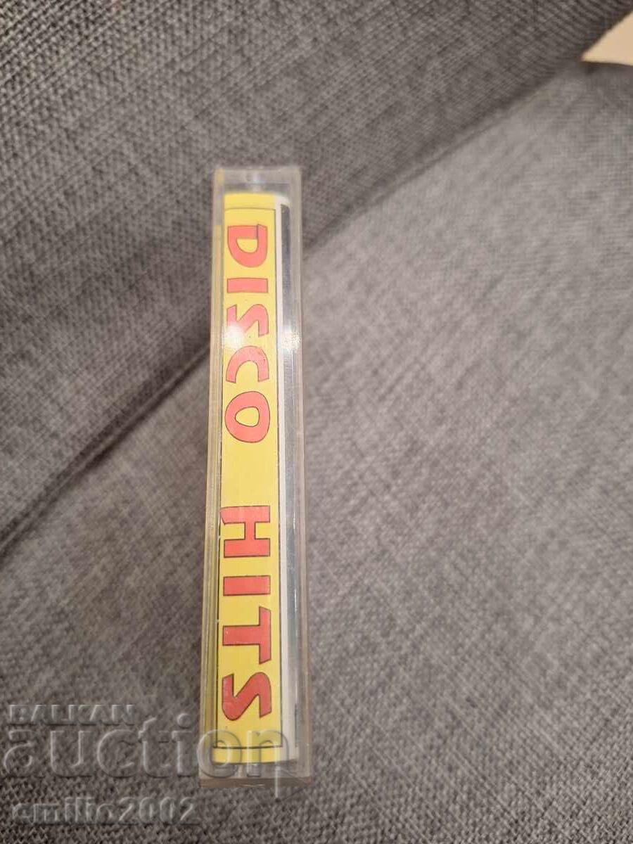 Аудио касета - Disco hits с цена € 1.49 | 2.91 лв.