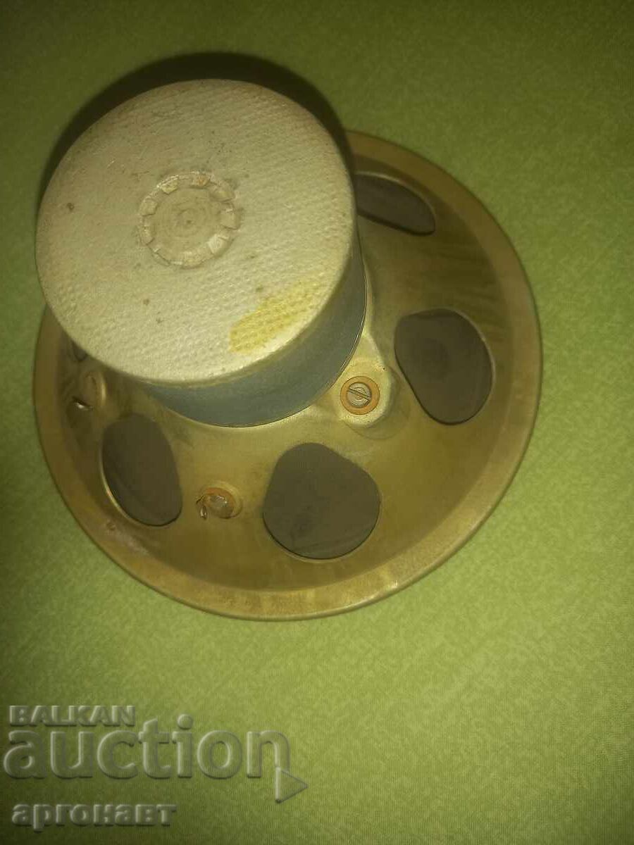 Radio vechi, difuzor pentru Hr. Botev, Drujba, Septemvri