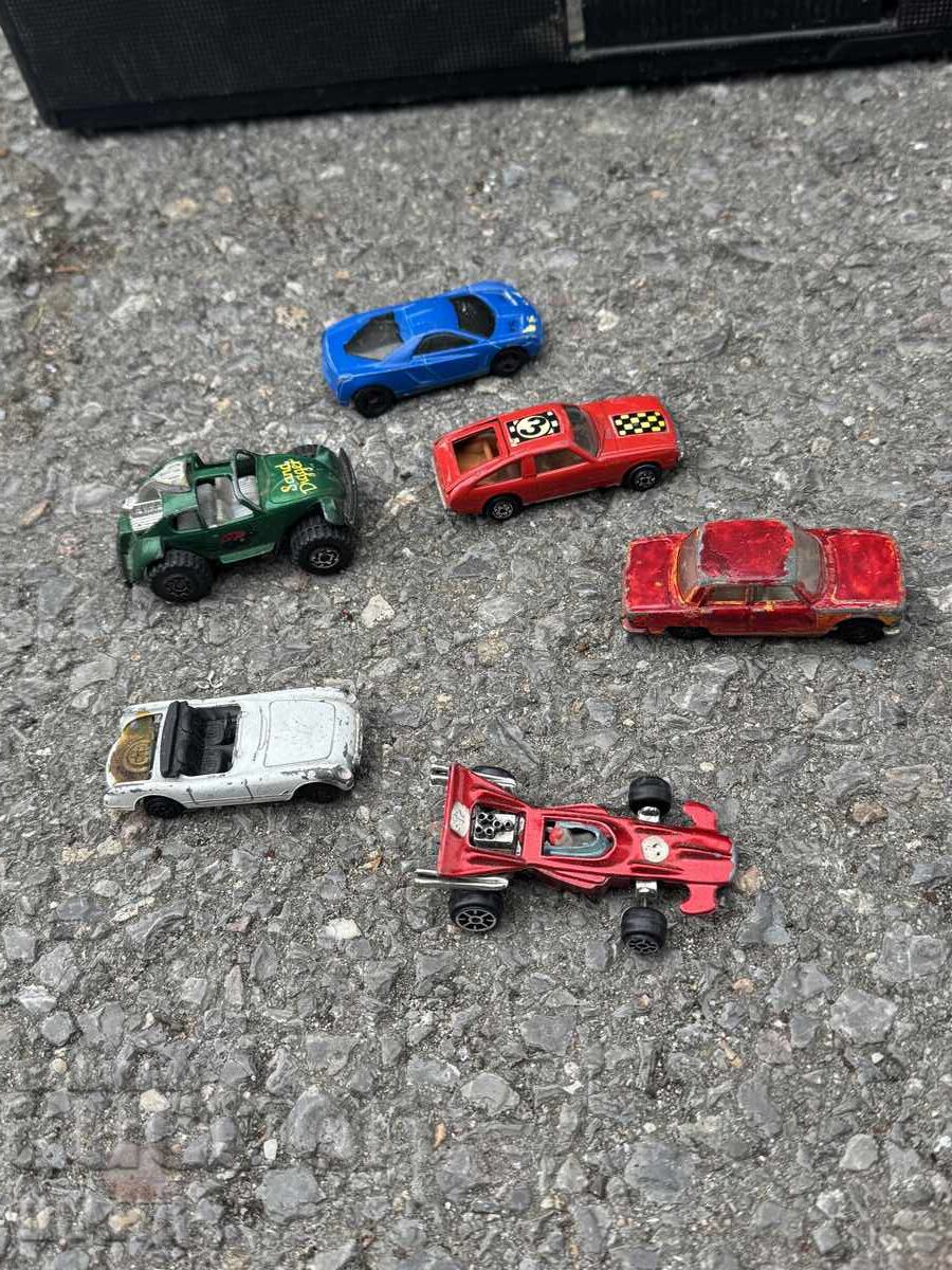 Licitație Lot de jucării vechi din metal camion mașinuțe mașină
