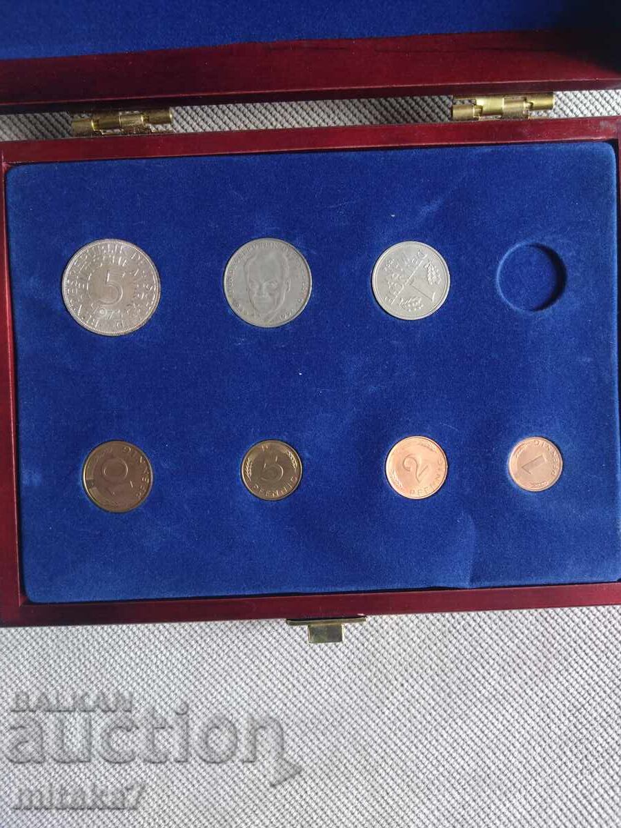 Σετ από 7 νομίσματα Γερμανίας με τιμή € 16.00 | 31.29 BGN