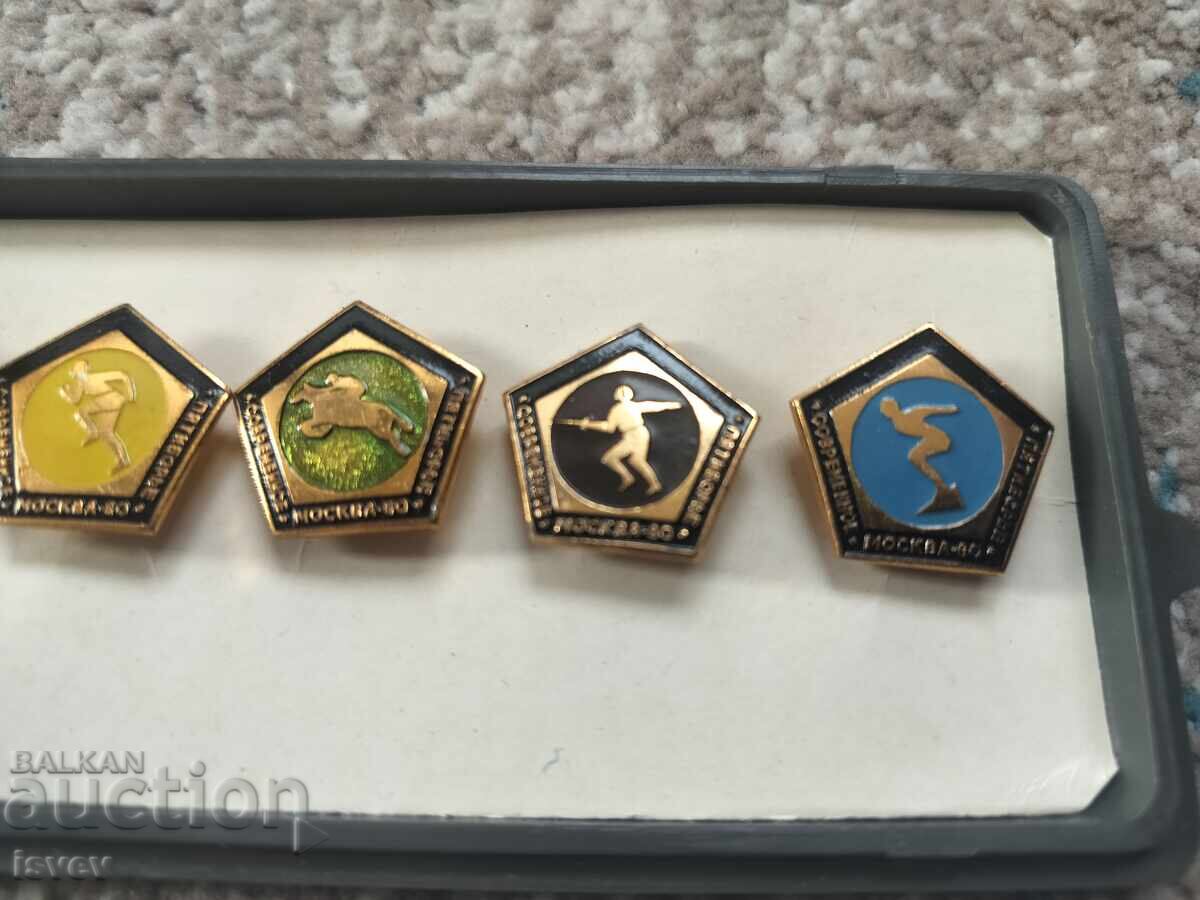 Licitație Set de insigne de la Olimpiada de la Moscova 1980