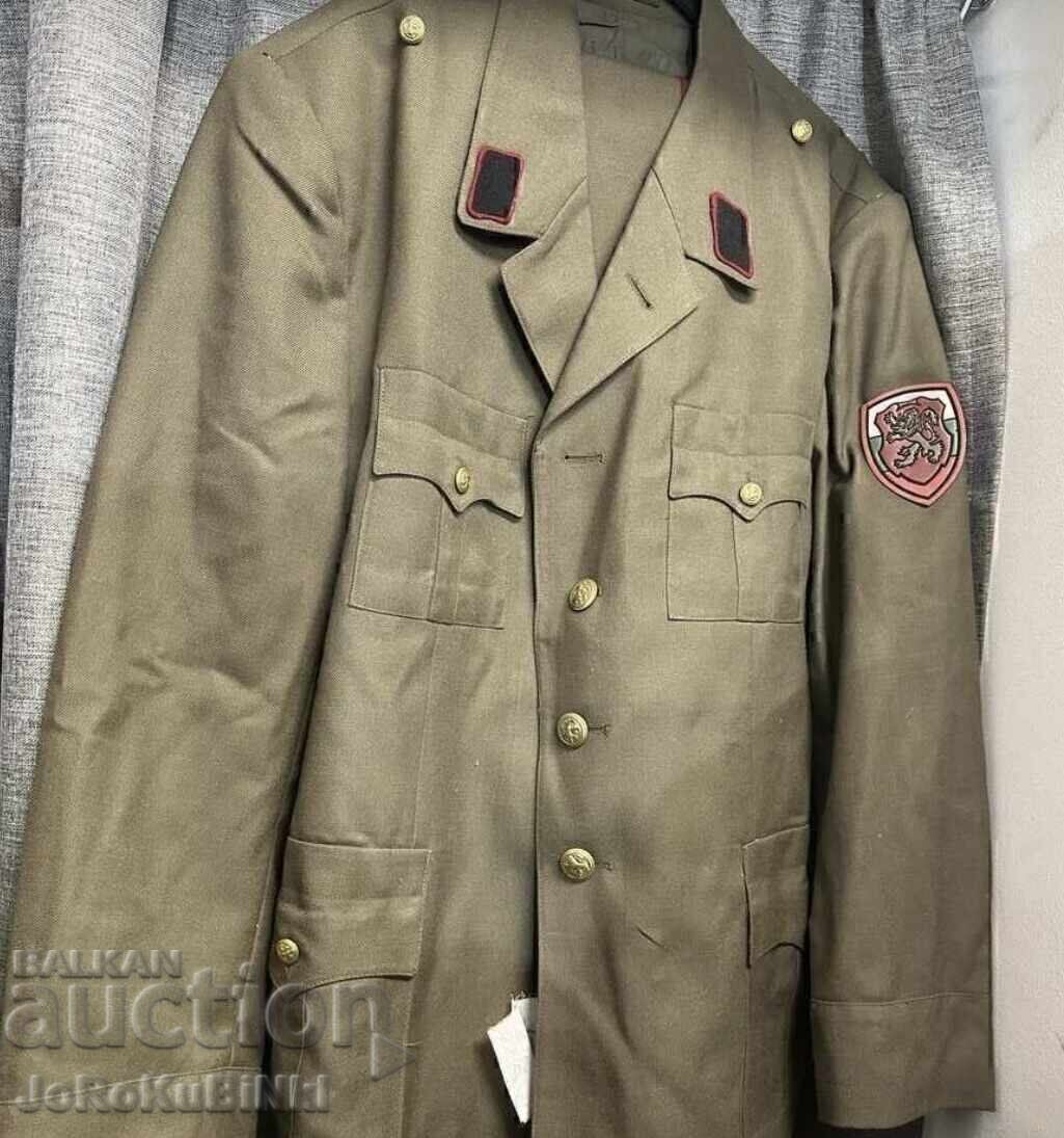 Uniformă militară din Armata Bulgară—Jachetă și pantaloni