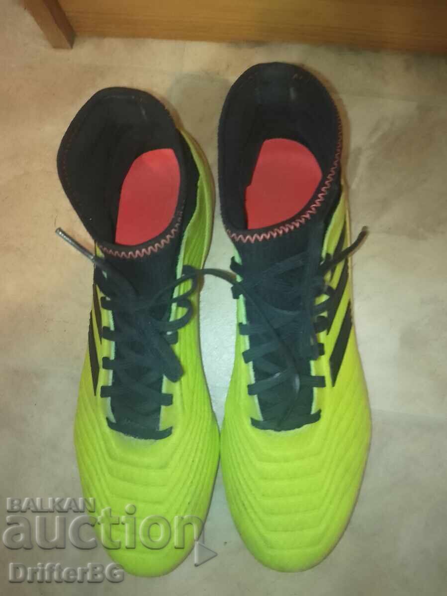 Soccer, Adidas Predator 18.3 FG – SIZE 46 – Excellent - 6 Soccer, Adidas Predator 18.3 FG – SIZE 46 – Excellent - 6