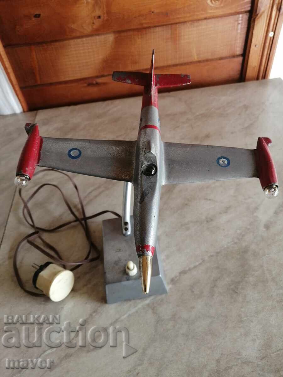 Auction  Retro "AIRPLANE" night lamp