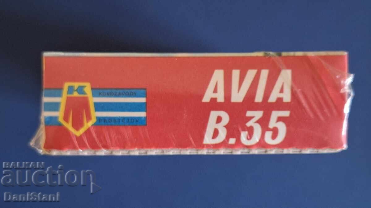 Παράδοση Μοντέλο αεροπλάνου υπό κλίμακα 1:72, AVIA B.35