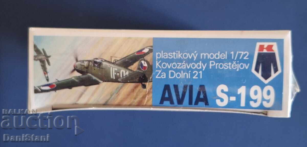 Scale model airplane 1:72, AVIA S-199 - 5