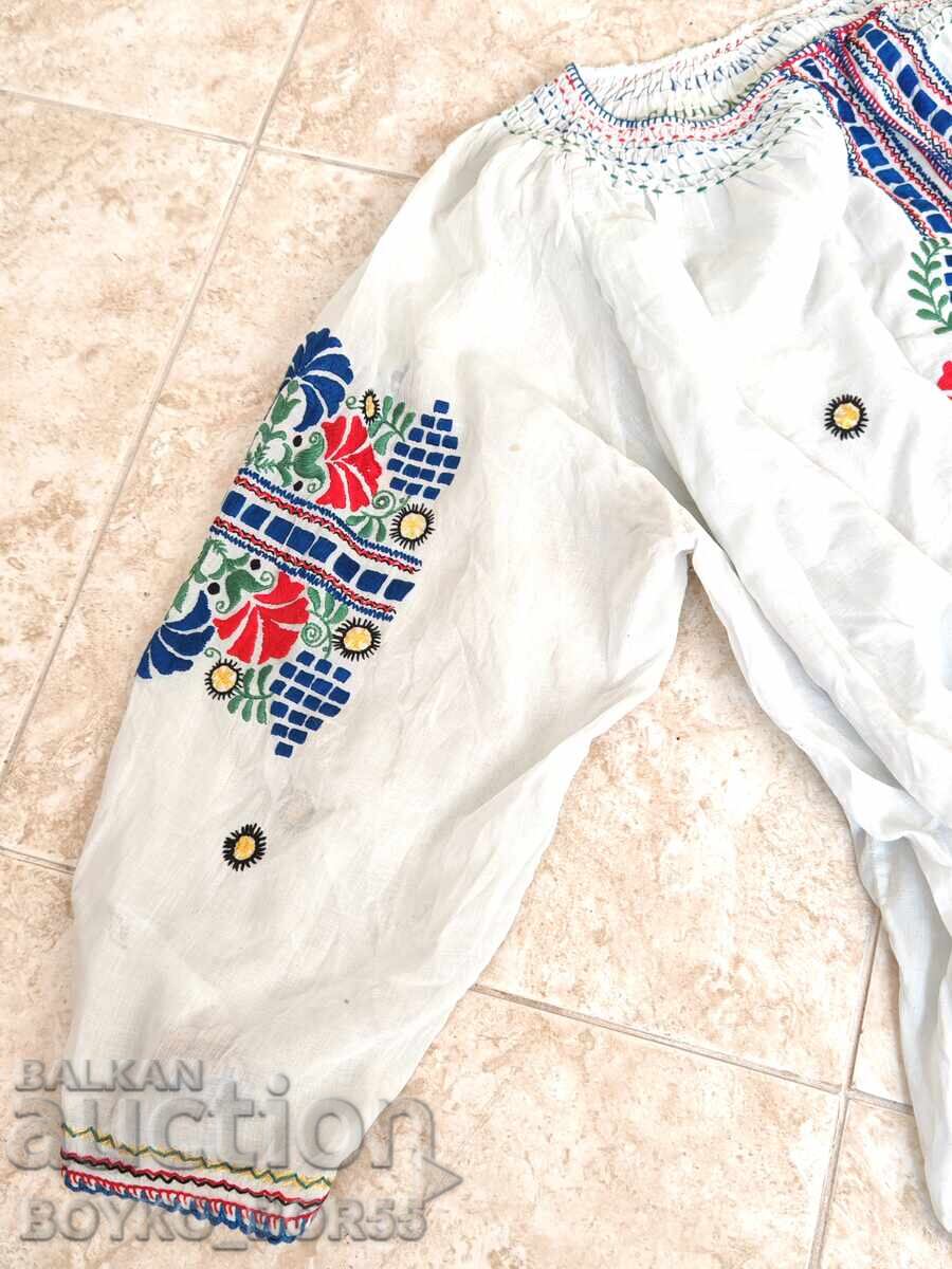 Cămașă/Bluză de damă veche, brodată manual, anii 1930 cu preț € 39.00 | 76.28 BGN
