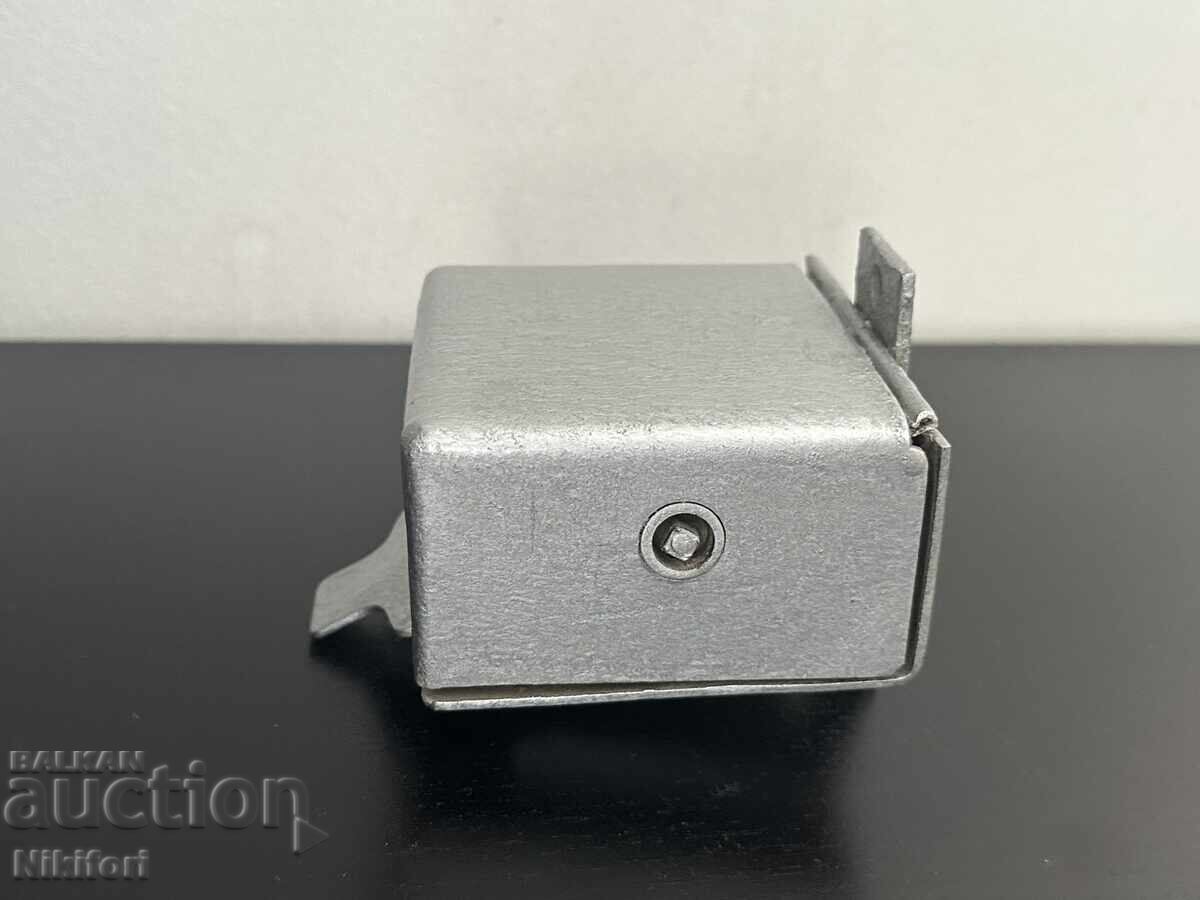 Perforator social pentru taxare automată tramvai cu preț € 47.00 | 91.92 BGN Perforator social pentru taxare automată tramvai cu preț € 47.00 | 91.92 BGN