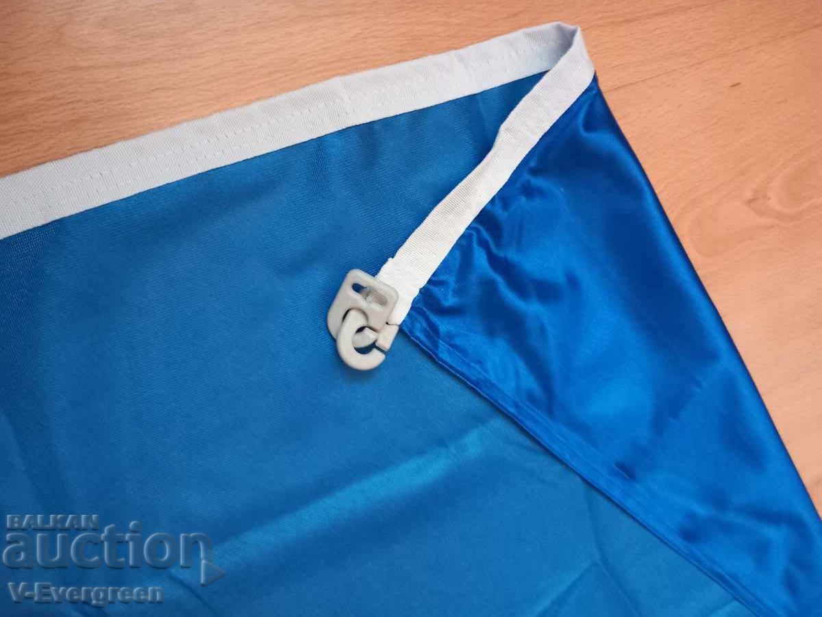 Steag mare UE Uniunea Europeană 140 cm cu preț € 5.00 | 9.78 BGN