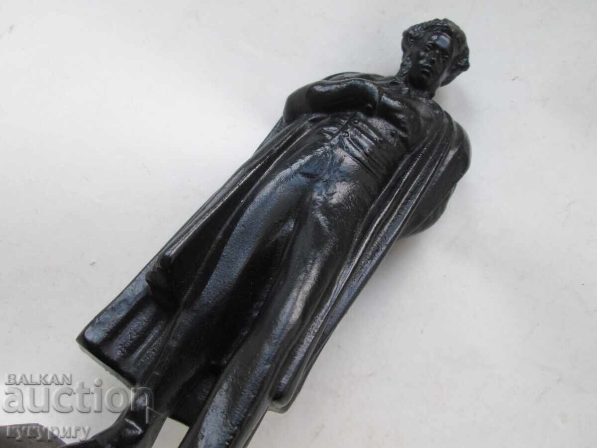 Delivery of Antique Russian cast iron statuette figure Pushkin cast iron KASLI