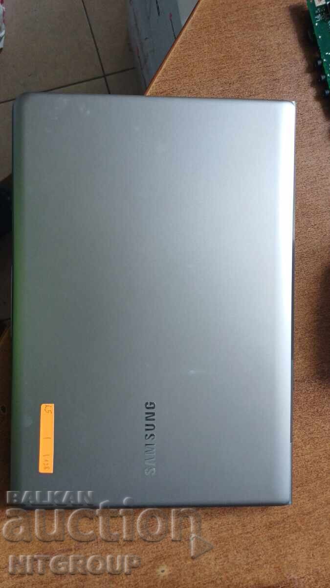 Samsung Series 5 Ultra (μοντέλο NP530U3B) με τιμή € 29.00 | 56.72 BGN