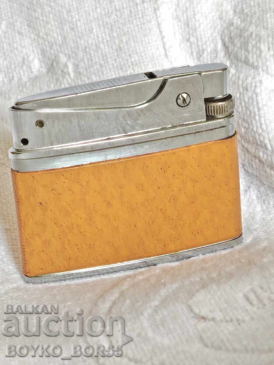 Стара Японска Колекционерска Бензинова Запалка 1970те г. с цена € 37.00 | 72.37 лв.