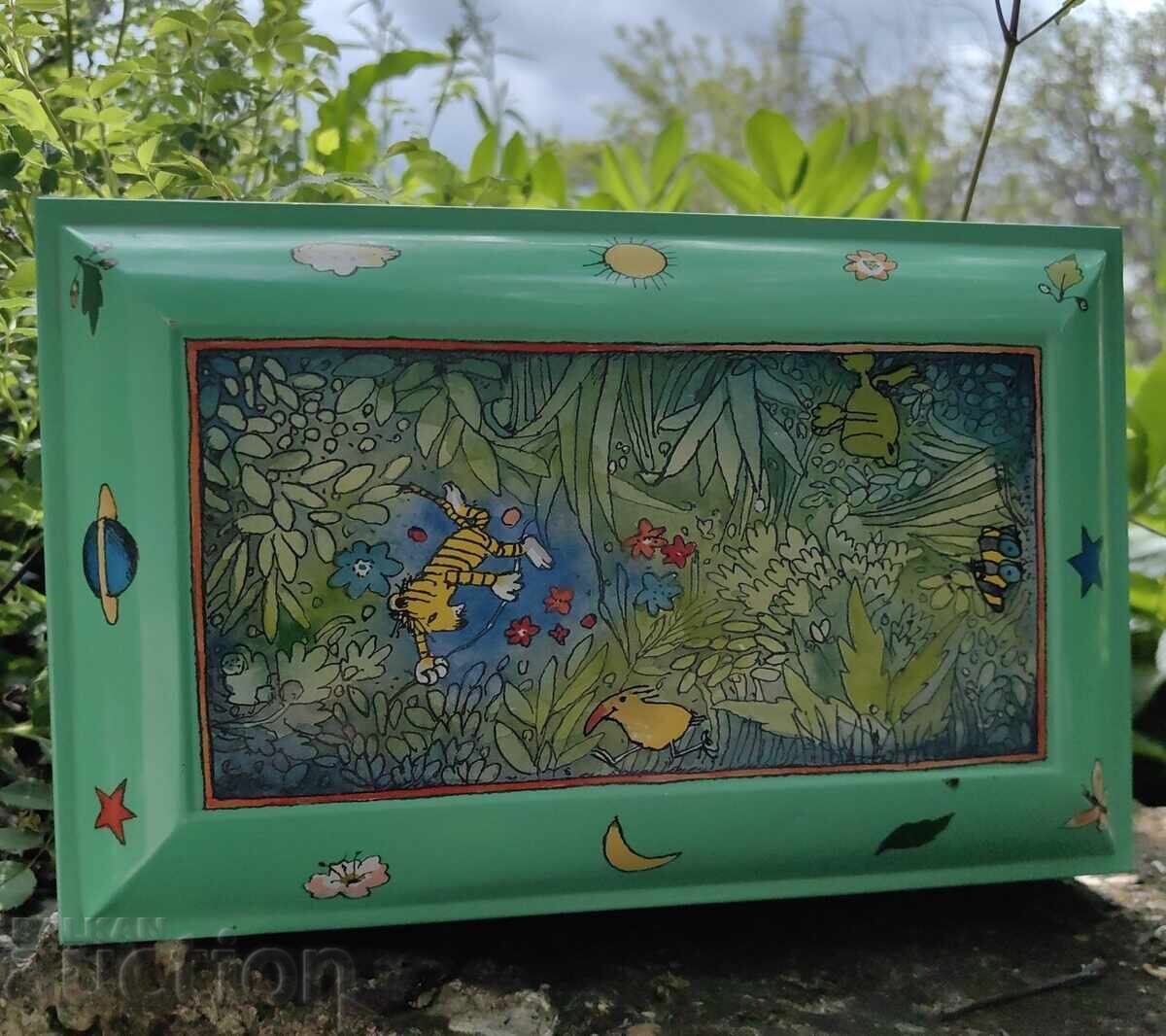 Auction LARGE METAL TIN FAIRY TALE BOX CHILDREN'S MOTIFS Auction LARGE METAL TIN FAIRY TALE BOX CHILDREN'S MOTIFS