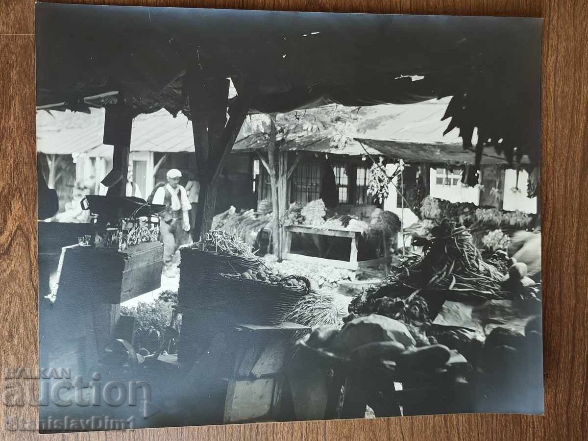 Fotografie de autor - Zahari Zhandov, Regatul Bulgariei Fotografie de autor - Zahari Zhandov, Regatul Bulgariei