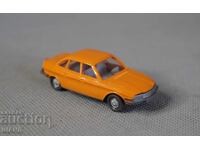 NSU WIKING Немска пластмасова играчка модел кола 1/87