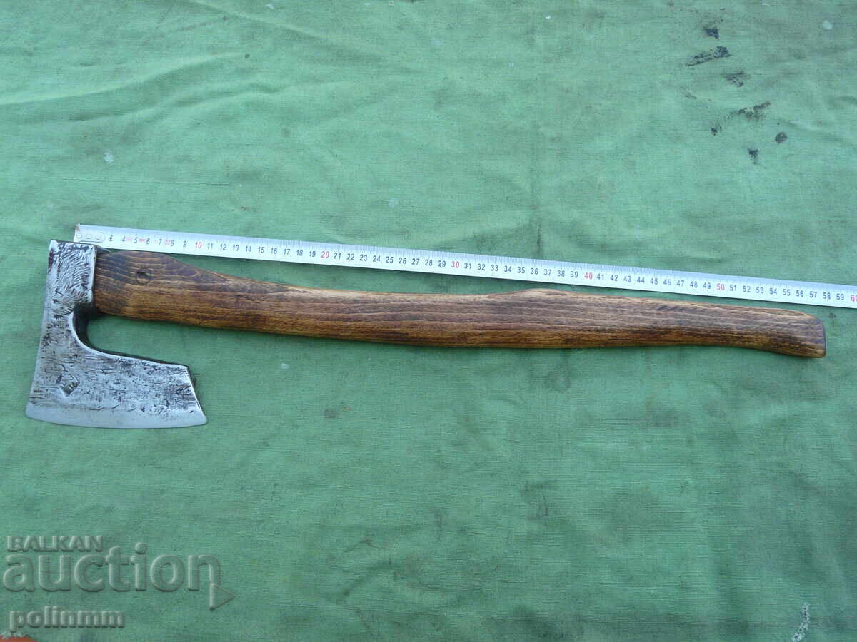 Bulgarian factory-made hatchet - 620