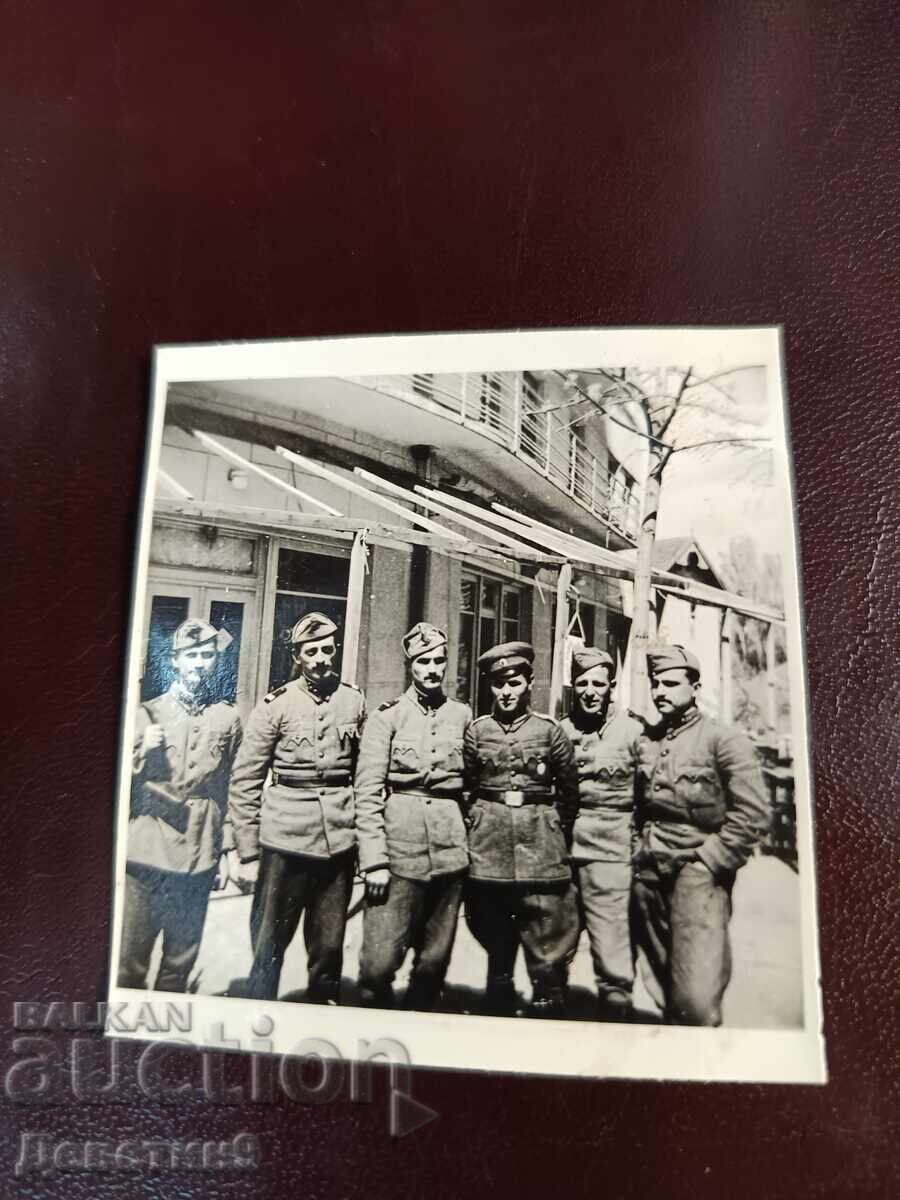 Lot fotografii „Turism militar în cel de-al Doilea Război Mondial” 1942 - 45 - 7