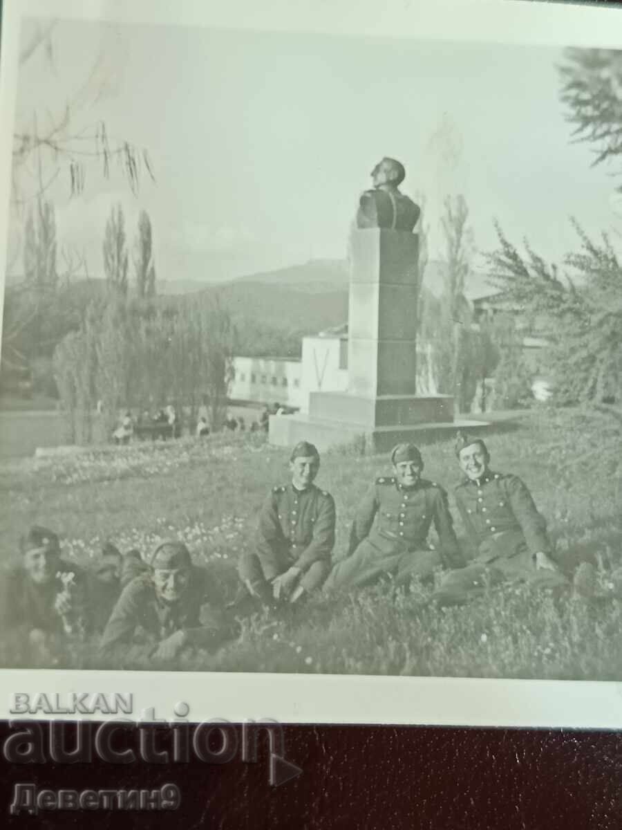 Livrarea Lot fotografii „Turism militar în cel de-al Doilea Război Mondial” 1942 - 45