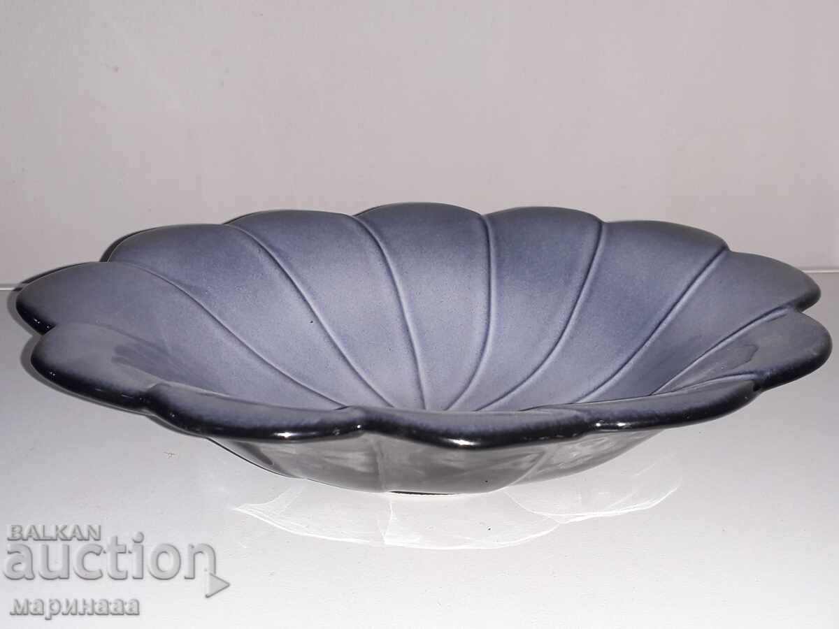 BOL. CERAMICĂ. SUEDIA cu preț € 3.00 | 5.87 BGN BOL. CERAMICĂ. SUEDIA cu preț € 3.00 | 5.87 BGN