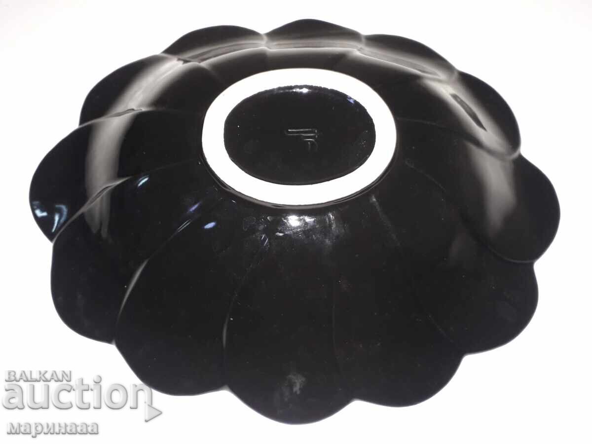Licitație BOL. CERAMICĂ. SUEDIA Licitație BOL. CERAMICĂ. SUEDIA