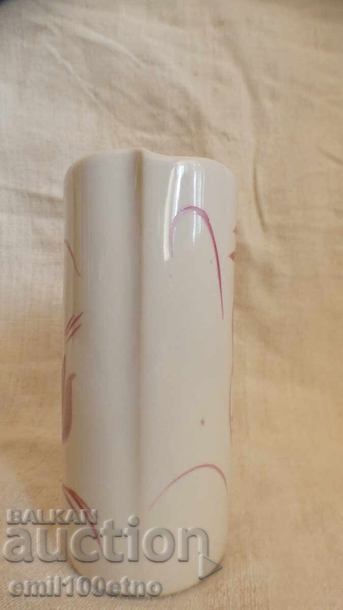 Delivery of Small porcelain vase Kosta Yordanov Vidin