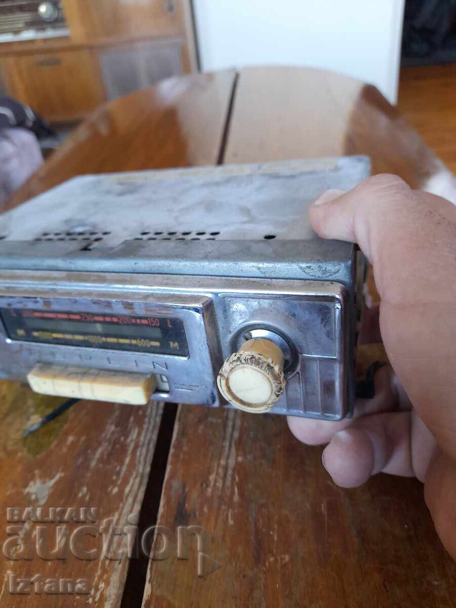Δημοπρασία Παλαιό ραδιόφωνο αυτοκινήτου, ραδιοφωνικός δέκτης Berlin