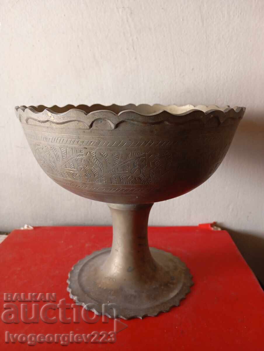 Vintage bowl, fruit bowl, flower pot