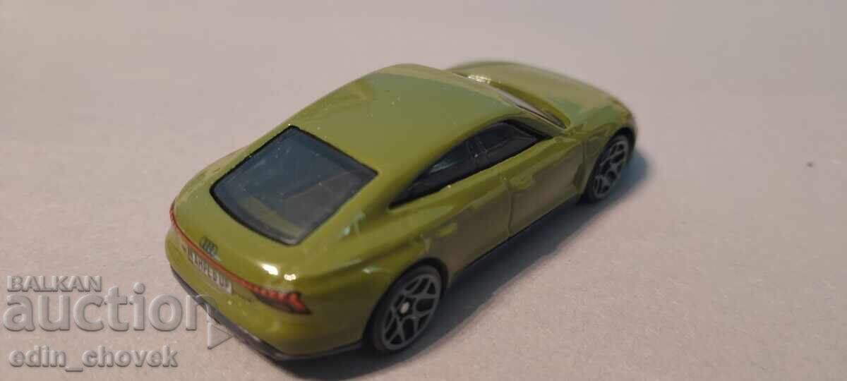 Auction Hot Wheels Audi RS e-tron GT HCR99 Auction Hot Wheels Audi RS e-tron GT HCR99