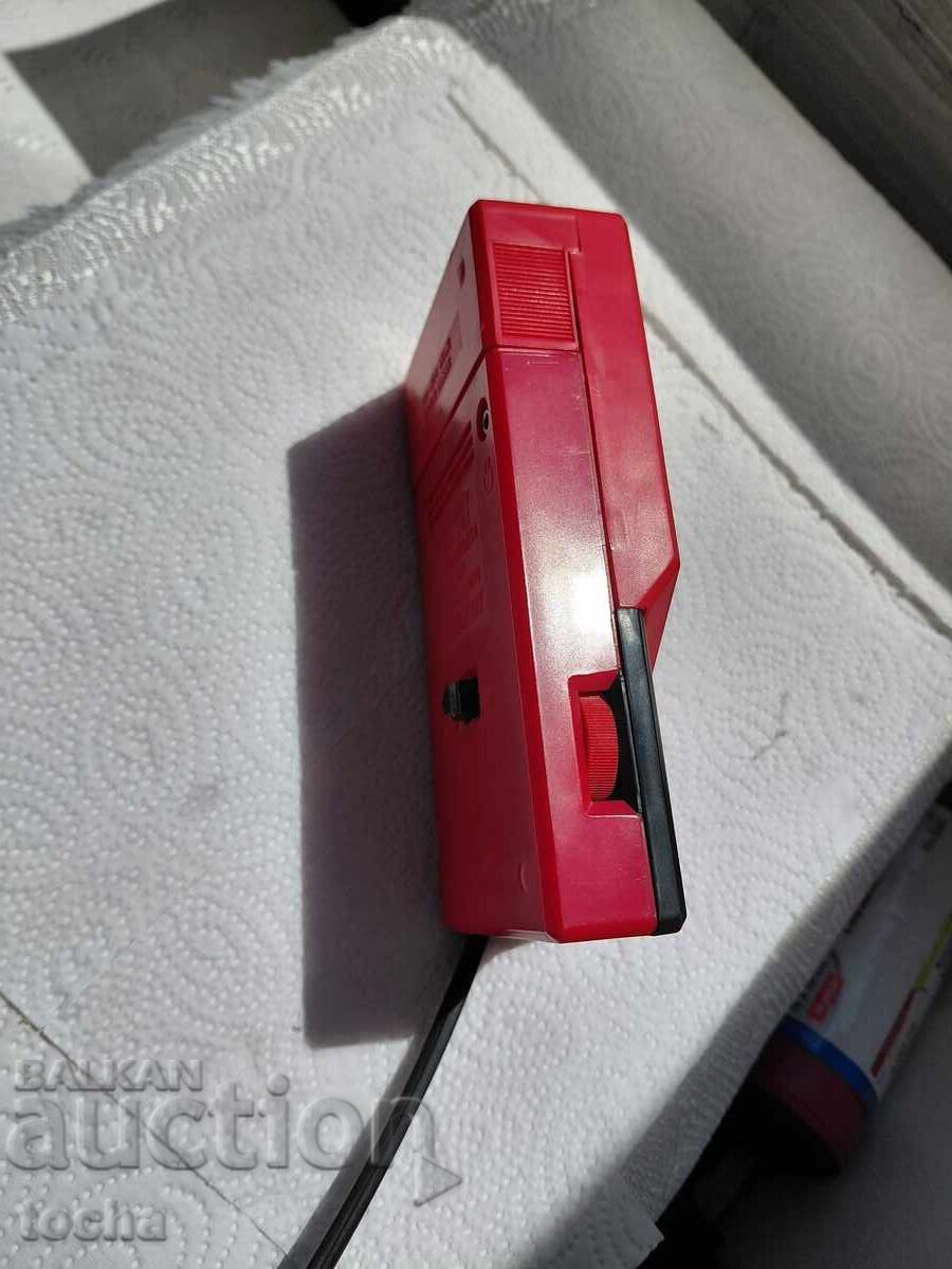 Radio vechi funcțional Meridian RO 308, bine păstrat cu preț € 19.80 | 38.73 BGN