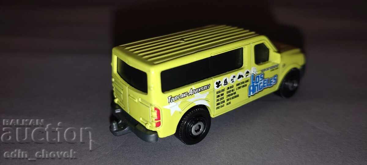 Matchbox 2014 Nissan NV Van cu preț € 1.98 | 3.87 BGN Matchbox 2014 Nissan NV Van cu preț € 1.98 | 3.87 BGN