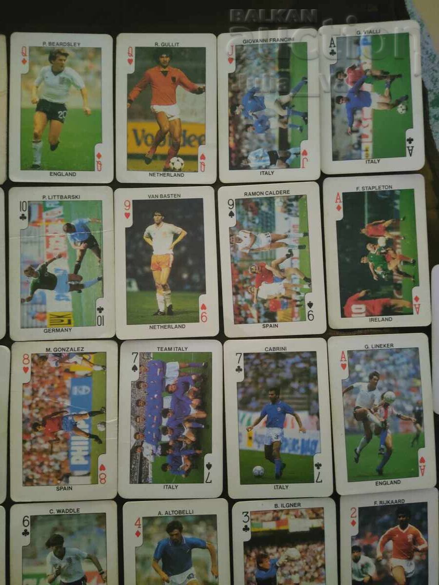 Licitație Colecție de 29 de cărți de joc de fotbal BZC de 1 cent