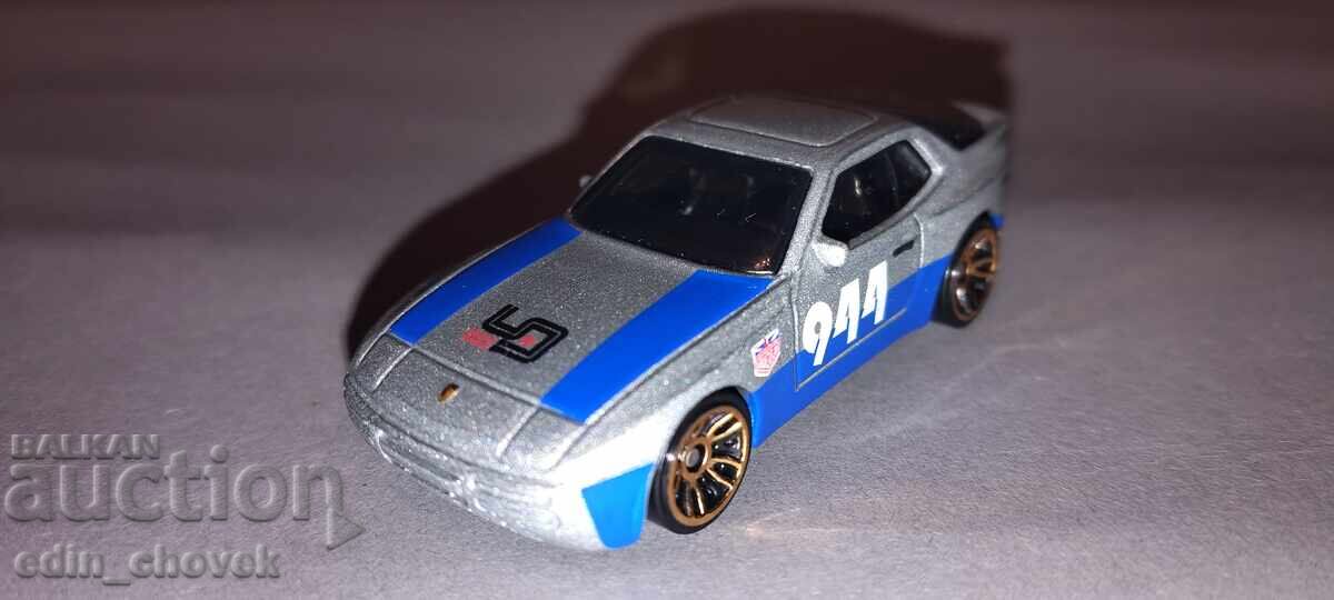 HotWheels '89 Porsche 944 Turbo